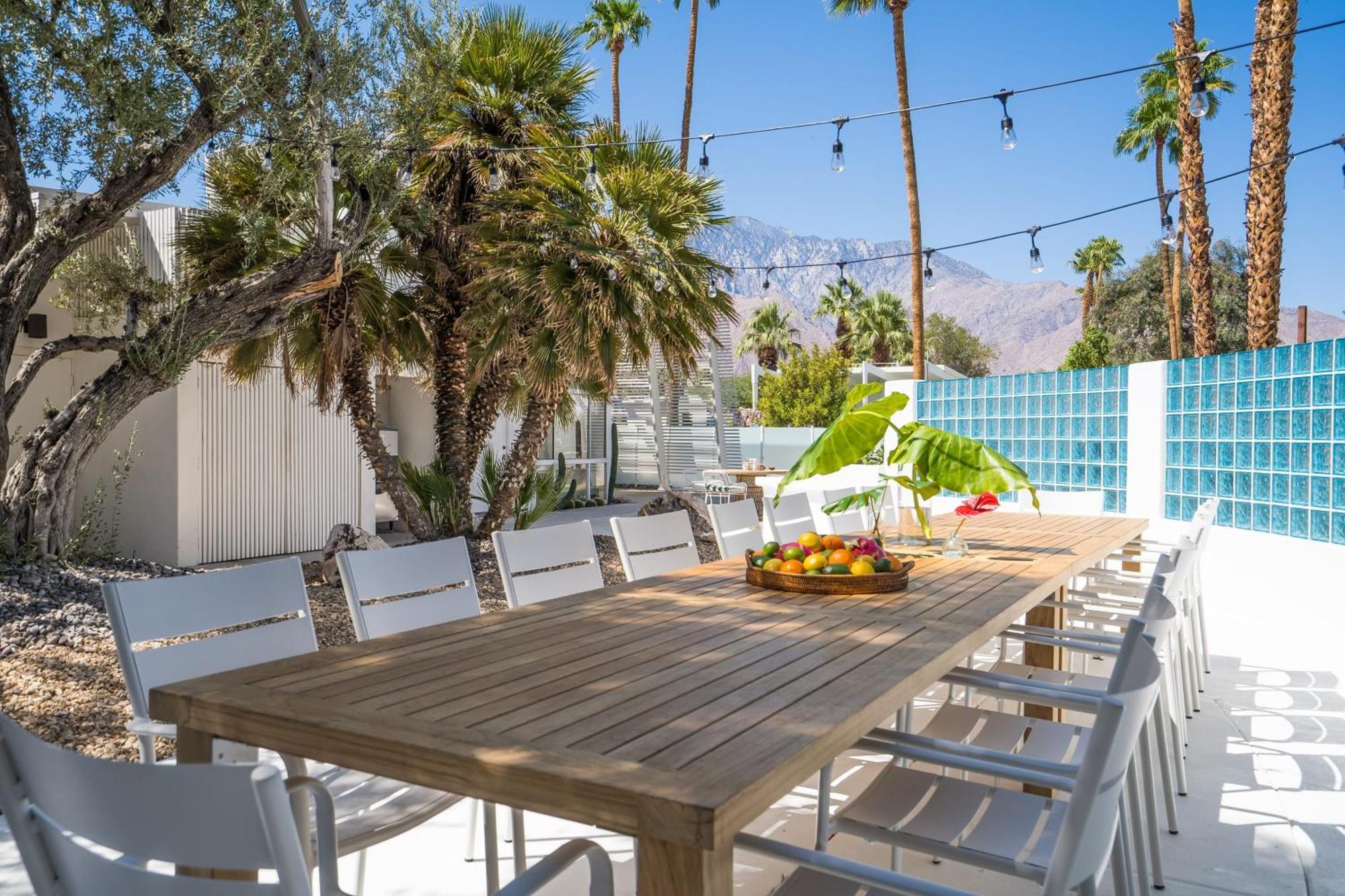 Monkey Tree Hotel By Avantstay Stylish Hotel In Palm Springs W Pool Екстер'єр фото