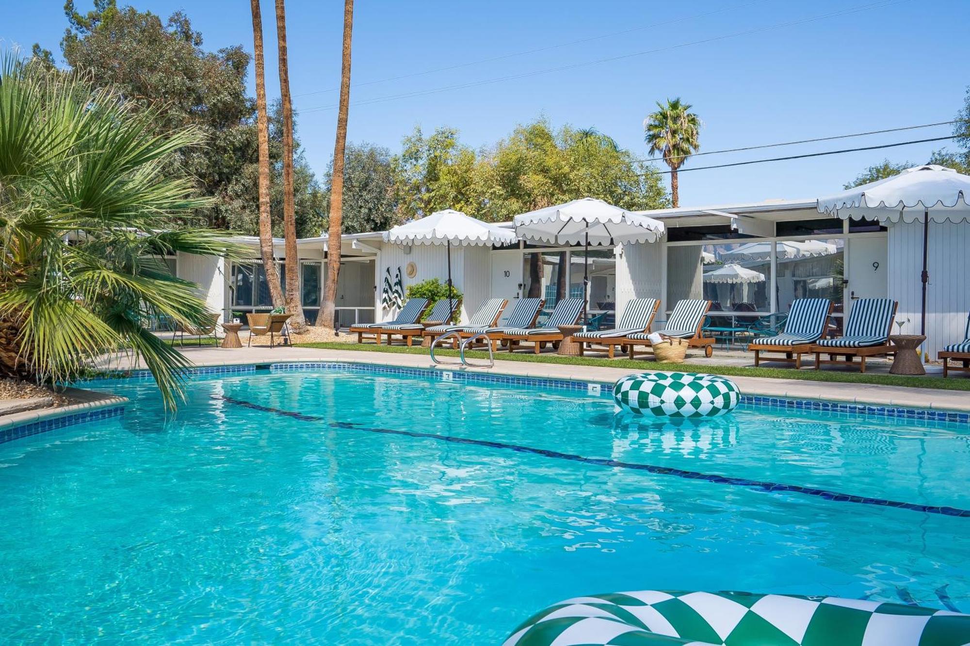 Monkey Tree Hotel By Avantstay Stylish Hotel In Palm Springs W Pool Екстер'єр фото