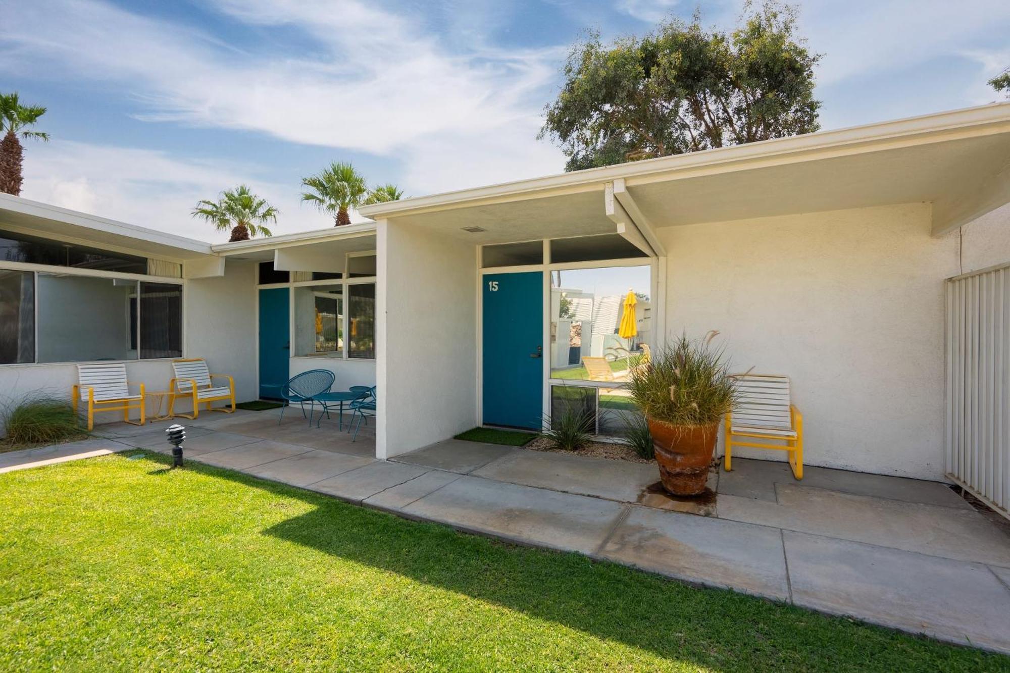 Monkey Tree Hotel By Avantstay Stylish Hotel In Palm Springs W Pool Екстер'єр фото