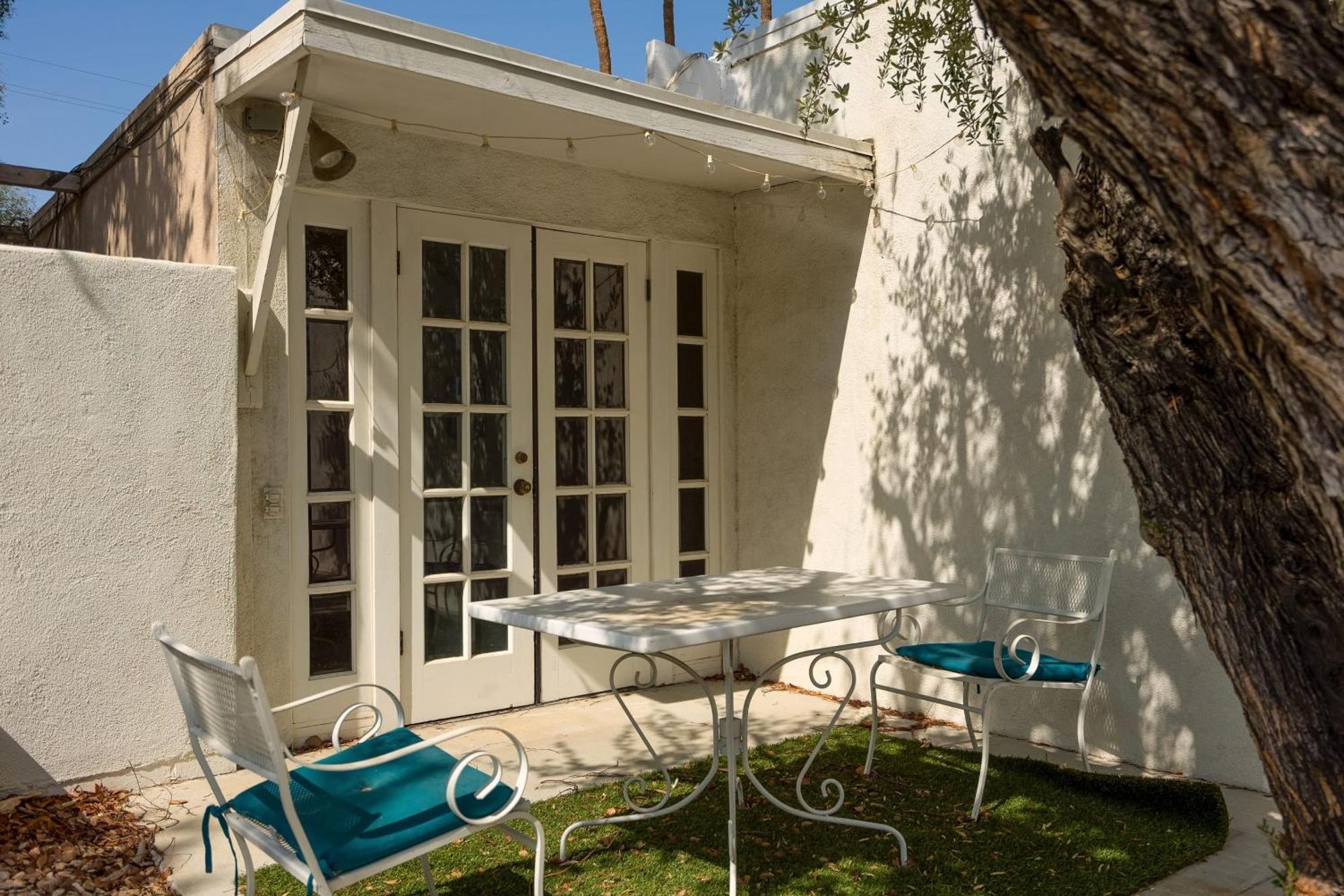Monkey Tree Hotel By Avantstay Stylish Hotel In Palm Springs W Pool Екстер'єр фото